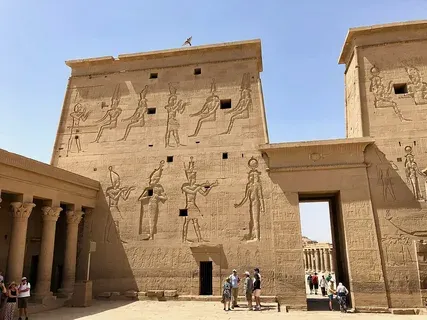 Egipto en Nochevieja Gran Viaje de 14 Días con Crucero y Mar Rojo