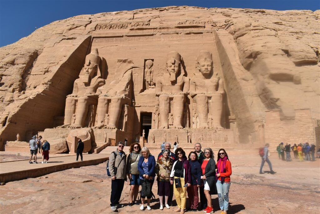 Expedición Exclusiva al Corazón de Nubia Tour De El Cairo a Abu Simbel