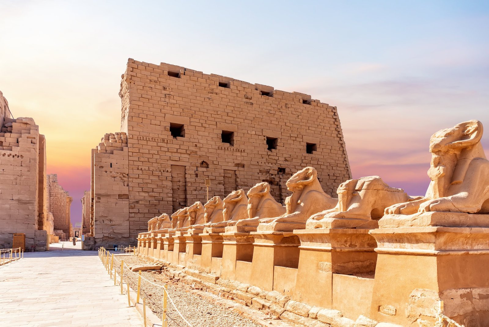 La Avenida de las Esfinges – Proyecto de la Reina Hatshepsut