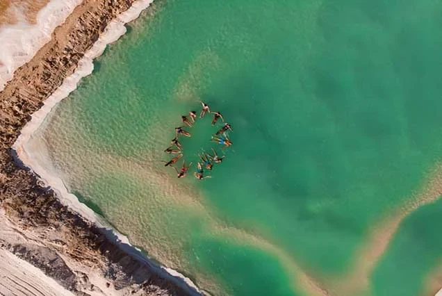 Desierto Blanco Y El Oasis De Bahariya Safari Privado de 3 Días