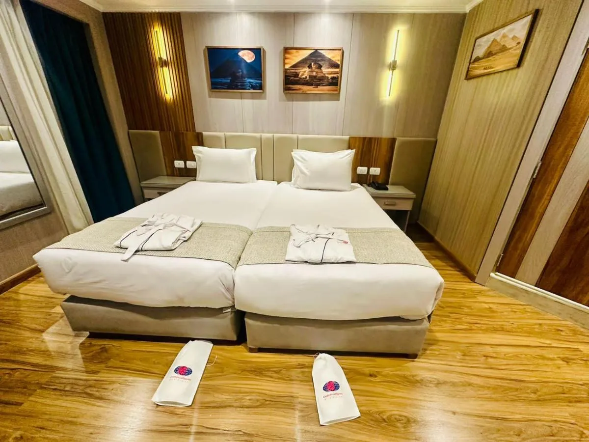 Crucero Nilo Chateau Lafayette 5 Días Luxor Asuán
