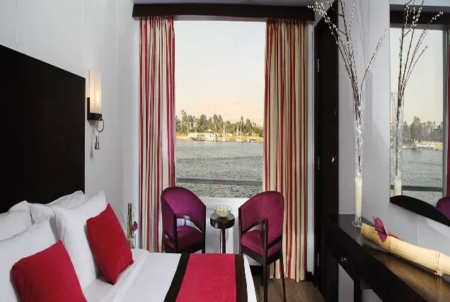 Crucero Nilo Movenpick Royal Lily 4 Días Asuán Luxor
