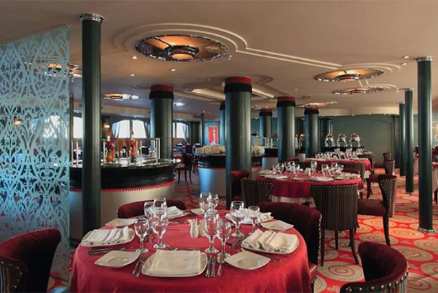 Crucero Nilo Mövenpick MS Hamees 5 Días Luxor Asuán