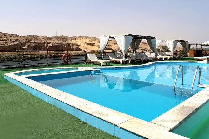 Crucero Nilo Nile Dolphin 4 Días Asuán Luxor