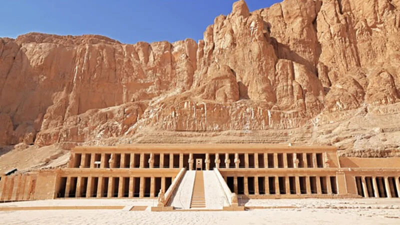 Crucero Nilo Oberoi Zahra 4 Días Asuán Luxor