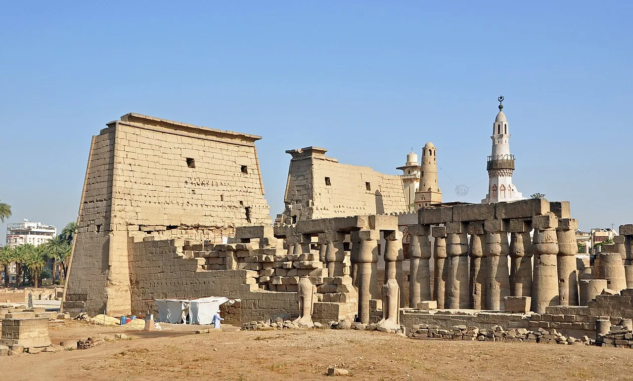 Crucero Nilo Radamis II 4 Días Asuán Luxor