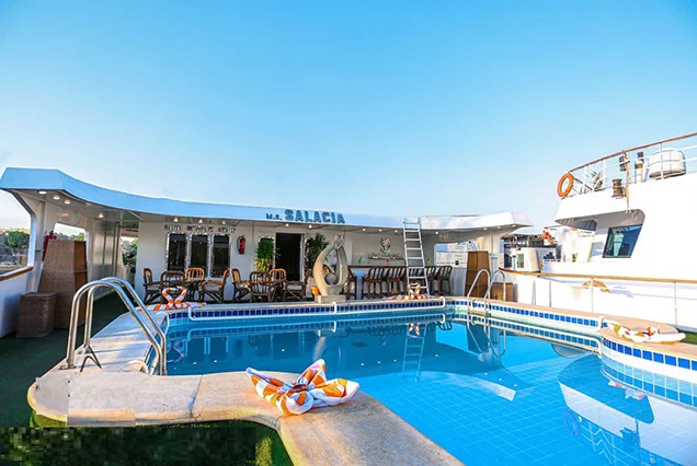 Crucero Nilo Salacia 4 Días Asuán Luxor