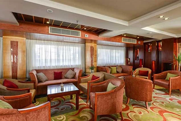 Crucero Nilo Sonesta St George 4 Días Asuán Luxor