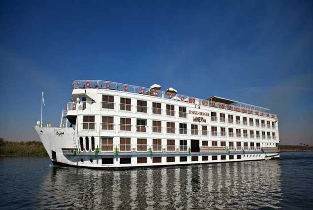 Crucero Nilo Steigenberger Minerva 5 Días Luxor Asuán