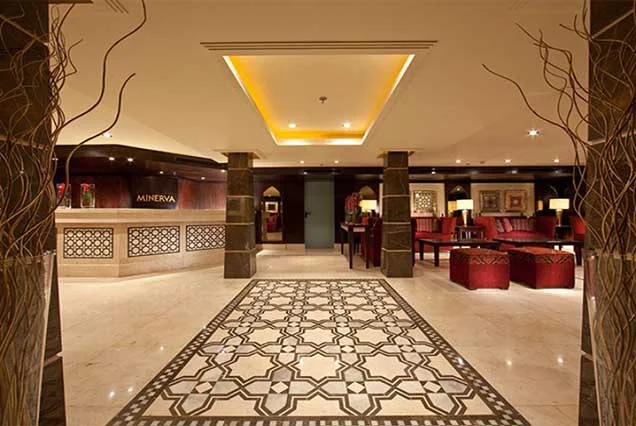 Crucero Nilo Steigenberger Minerva 5 Días Luxor Asuán