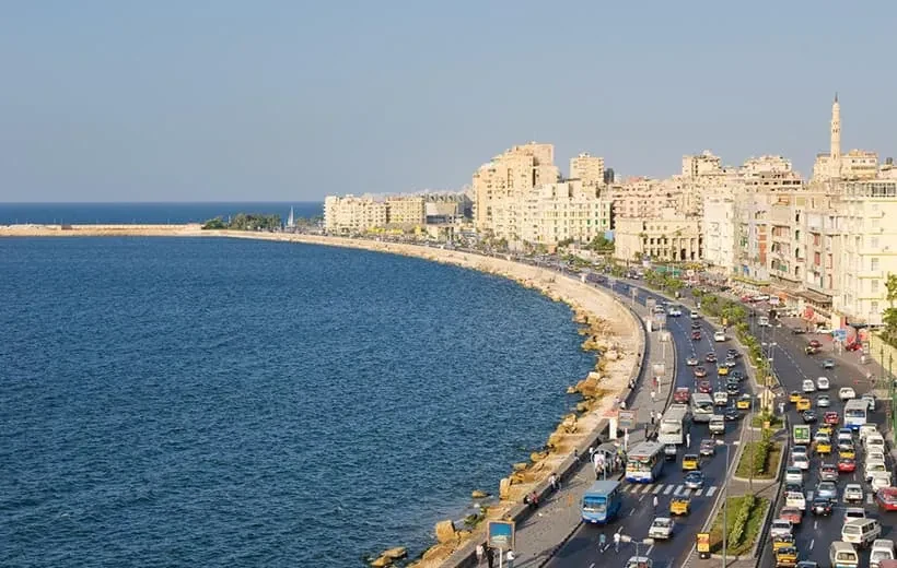 4 Dias en Egipto Tour VIP con Vuelos Pirámides Luxor y Alejandría