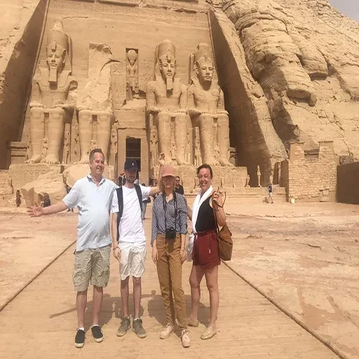 Explore el Legado de los Faraones con el Exclusivo Crucero Nilo Abu Simbel Desde El Cairo