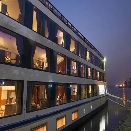 Crucero Nilo Amwaj Living Stone 4 Días Asuán Luxor
