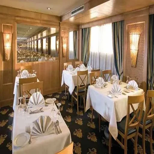 Crucero Nilo Iberotel Crown Empress 5 Días Luxor Asuán