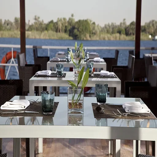 Crucero Nilo Sanctuary Nile Adventurer 4 Días Asuán Luxor