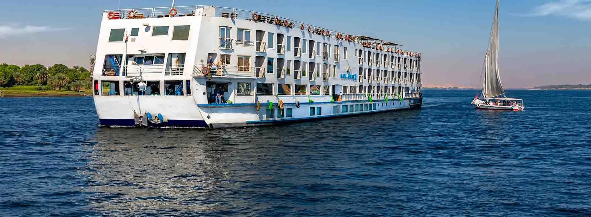 Crucero Nilo Solaris II 5 Días Luxor Asuán
