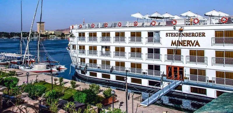 Crucero Nilo Steigenberger Minerva 4 Días Asuán Luxor