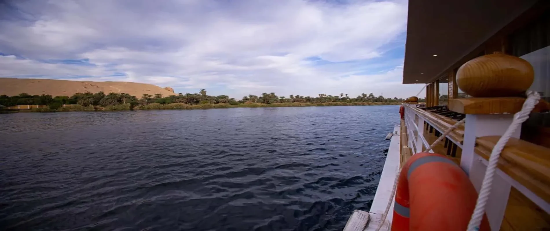 Dahabiya Crucero Nilo Akhnaton 4 Días Asuán Luxor