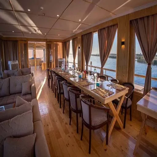 Dahabiya Crucero Nilo Akhnaton 5 Días Luxor Asuán
