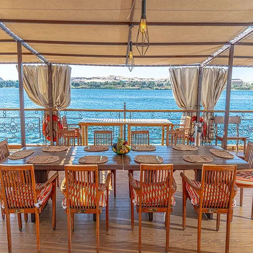 Dahabiya Crucero Nilo Amirat 4 Días Asuán Luxor