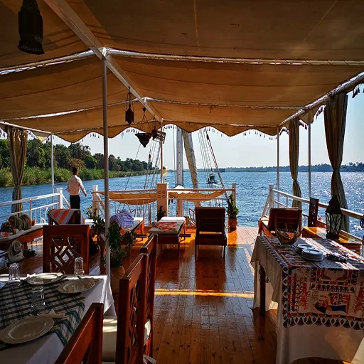 Dahabiya Crucero Nilo Minya 4 Días Asuán Luxor