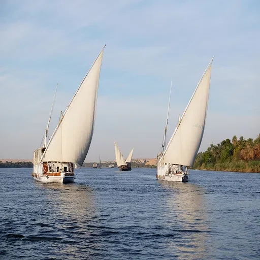 Dahabiya Crucero Nilo Minya 4 Días Asuán Luxor