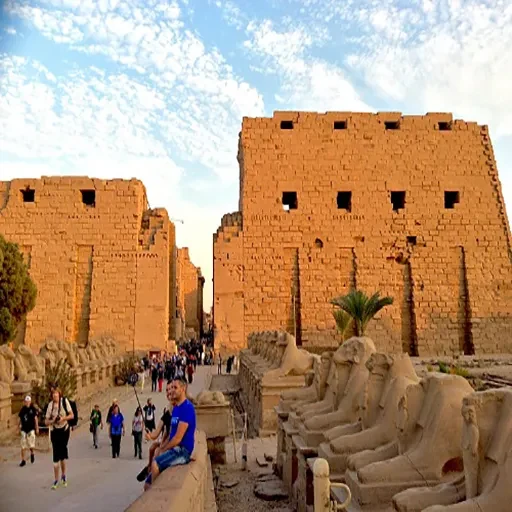Egipto en Nochevieja Gran Viaje de 14 Días con Crucero y Mar Rojo