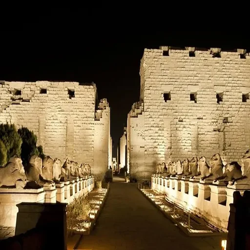 Espectáculo De Luz Y Sonido en El Templo De Karnak