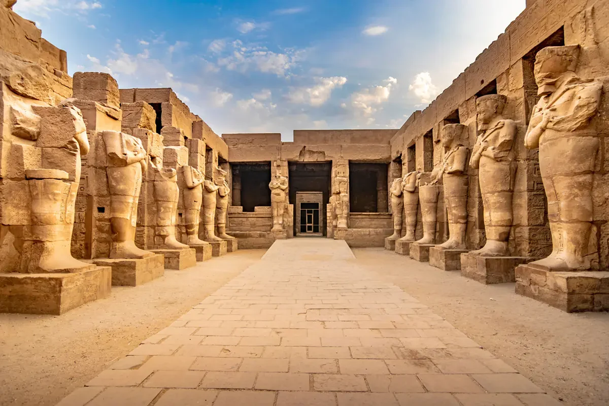 El Despertar de los Faraones Bajo la Noche Nubia Espectáculo De Luz Y Sonido en Karnak
