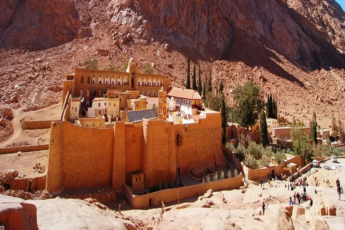Rutas de Fe y Piedra: Excursión a Santa Catalina Desde Sharm El Sheikh