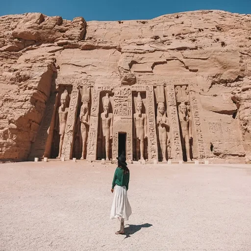 Excursión De Asuán a Abu Simbel en Autobús