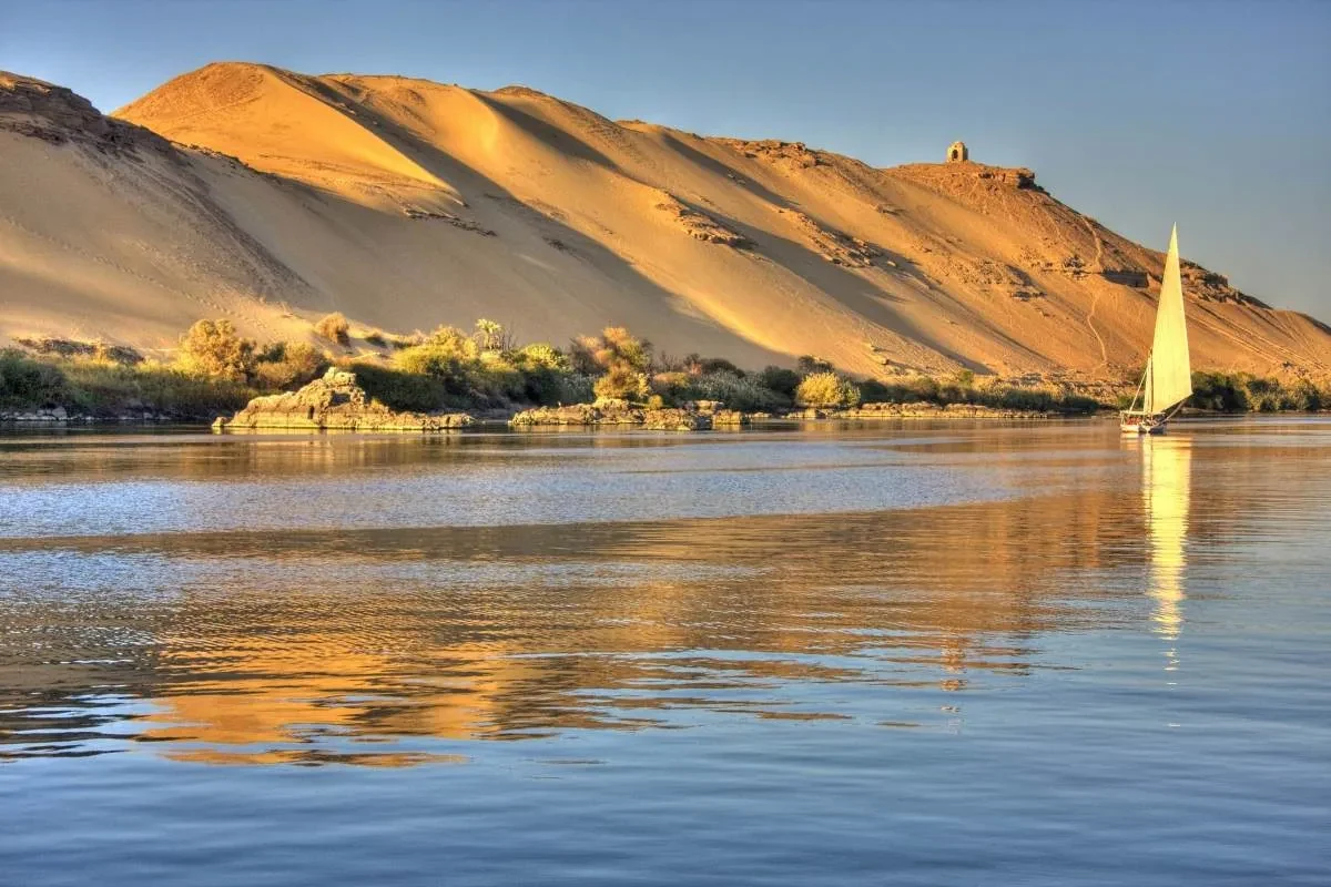 Itinerario Egipto 7 Dias Circuito Exclusivo con Crucero por el Nilo y Vuelos Internos