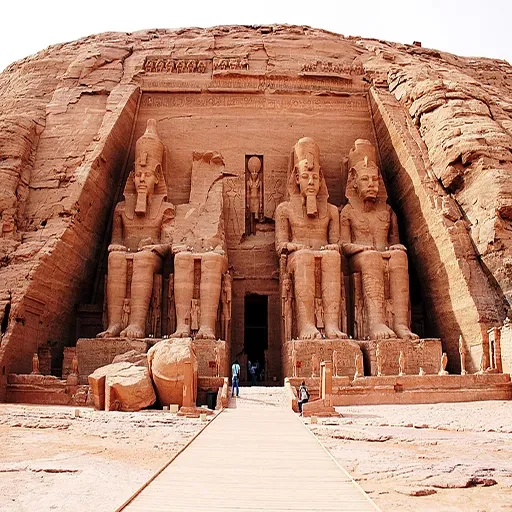 Excursión Privada de Luxor a Abu Simbel de un Día