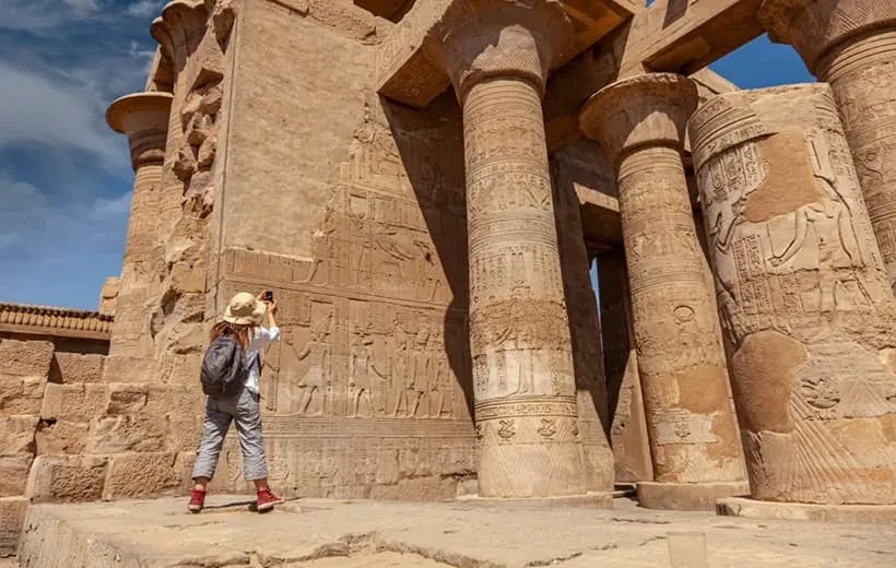 Luxor en 3 Dias Tour VIP con Hotel 5* Valle de los Reyes y Museos Privados