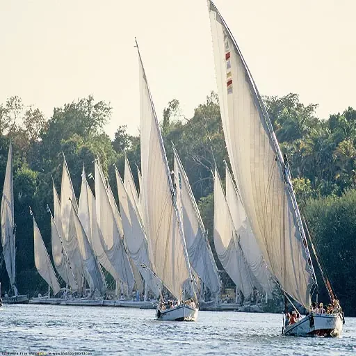 Paseo en Faluca Por El Nilo Aswan Tour Privado VIP al Atardecer