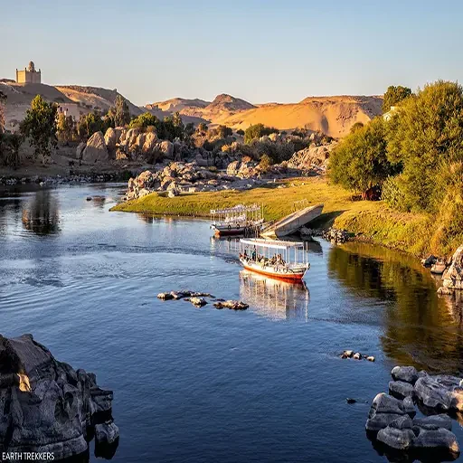 Las Grandes Joyas del Alto Egipto y Nubia Tour De Luxor a Abu Simbel
