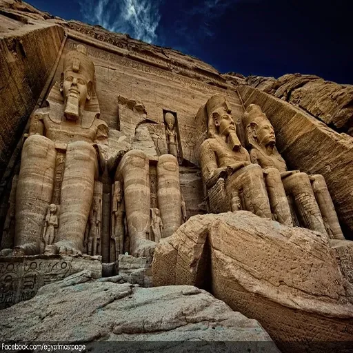 Viajar en Diciembre a Egipto Circuito de 14 Días con Nilo y Sharm El-Sheikh