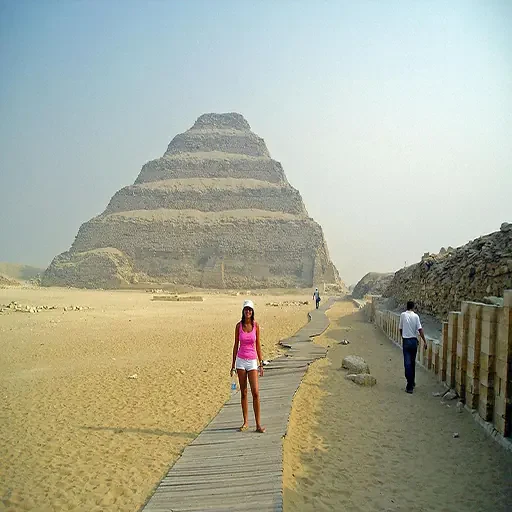 Viaje a Las Piramides De Giza Tour Privado VIP a Saqqara y Dahshur