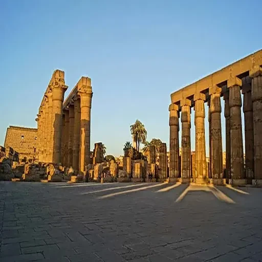 Tesoros de Tebas Recorrido Privado en la Visita a Los Templo De Luxor
