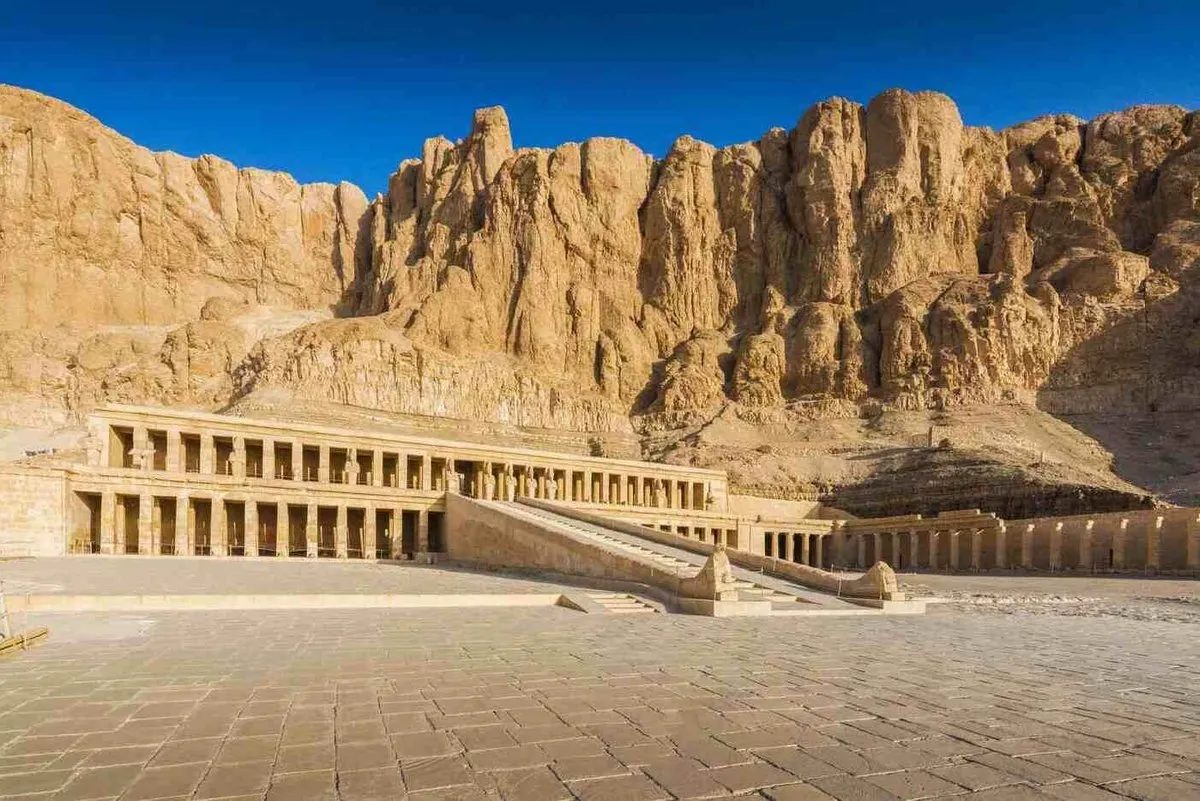 Egipto 8 Dias Todo Incluido Circuito de Alta Gama con Crucero de 5 Estrellas por el Nilo y Vuelos Internos