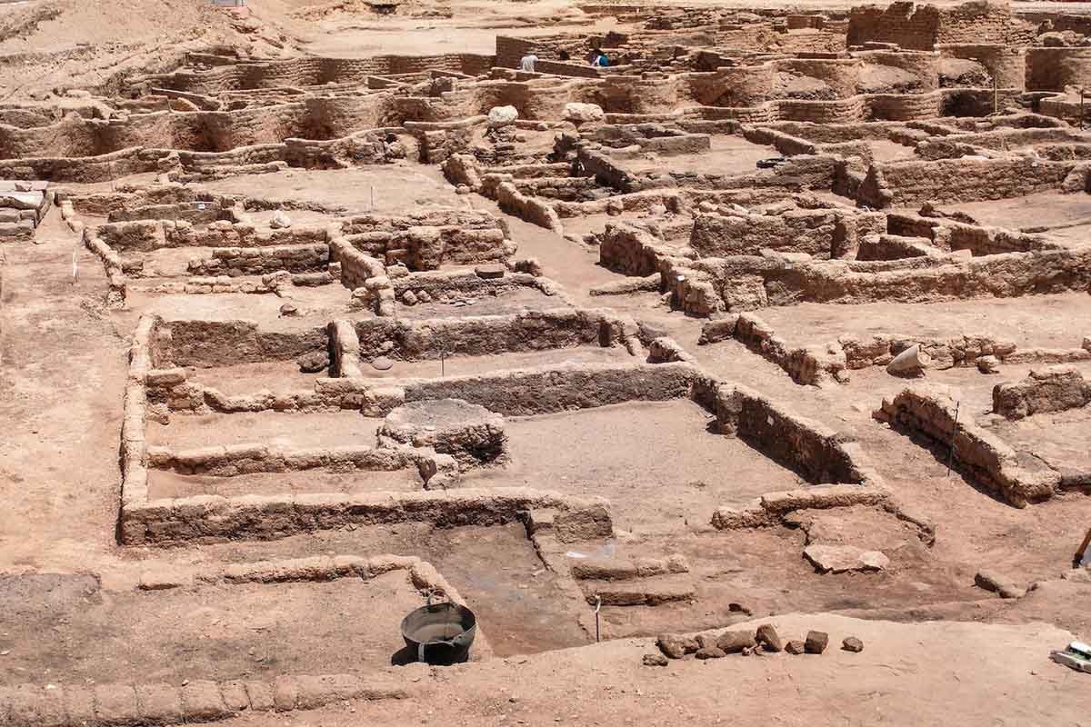La Ciudad Perdida de Luxor: Visitas en Marcha