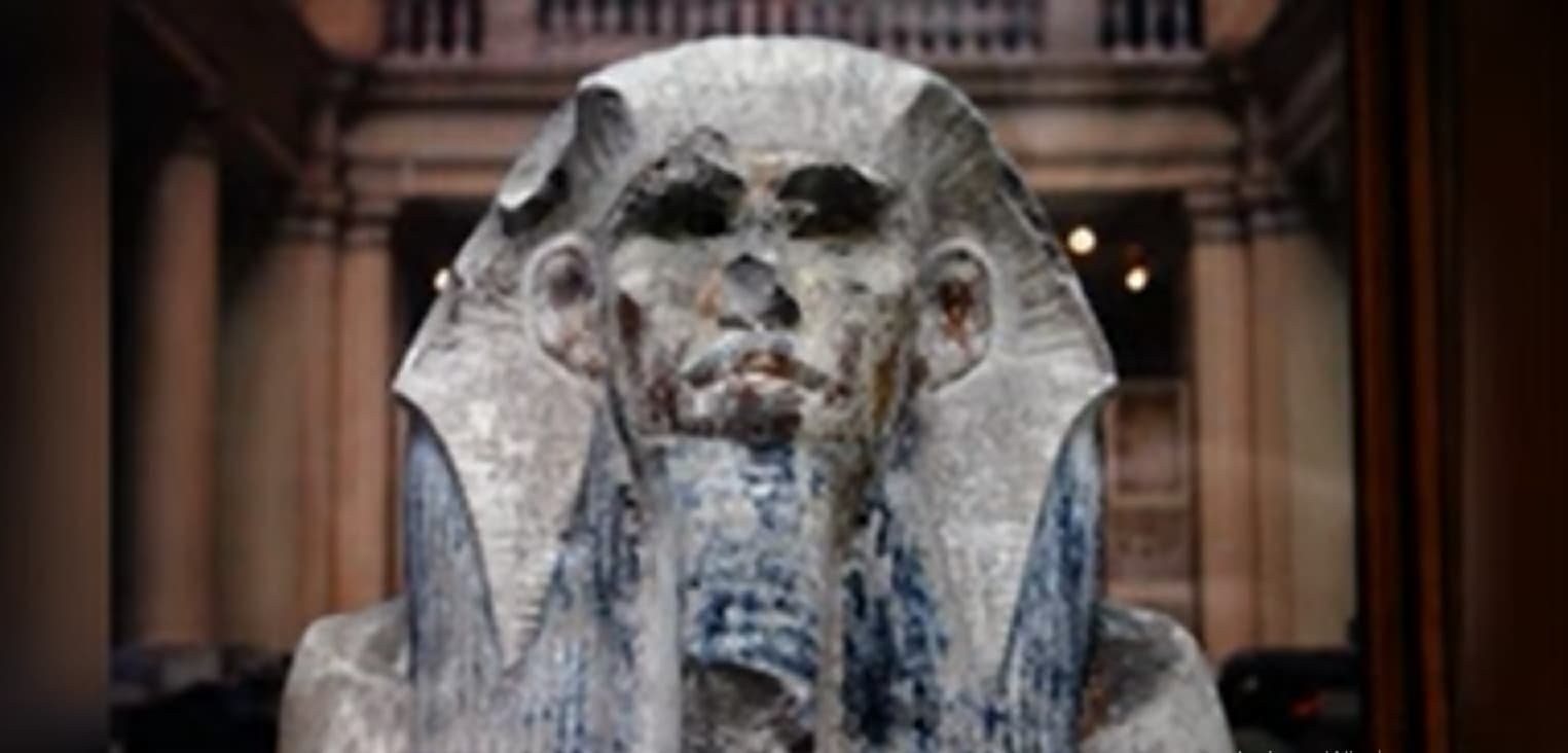 Rey Djoser: El Faraón de la Pirámide Escalonada de Saqqara
