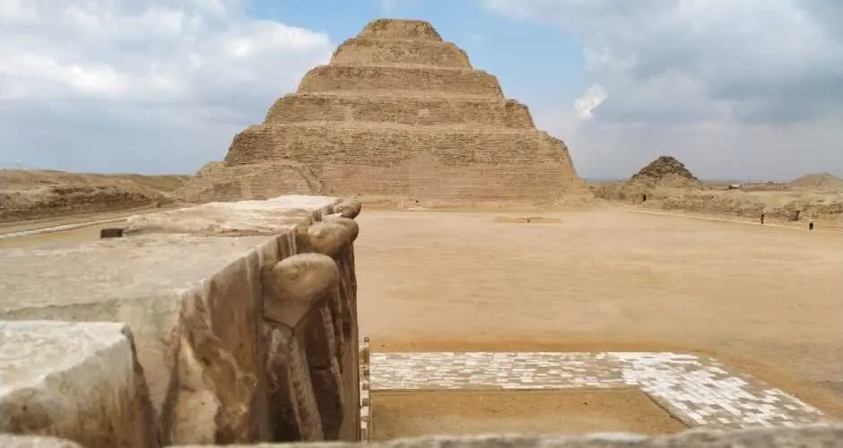 13 Dias Egipto Tour Privado VIP con Crucero, Sharm El Sheikh y Alejandría