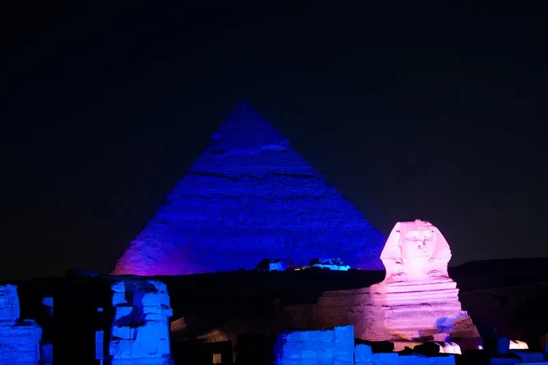 Espectaculo Luces Piramides Show Privado de Sonido y Luz en las Pirámides de Giza