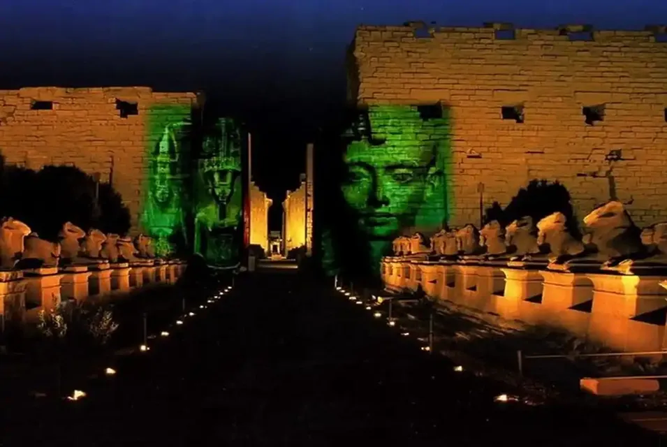 El Despertar de los Faraones Bajo la Noche Nubia Espectáculo De Luz Y Sonido en Karnak